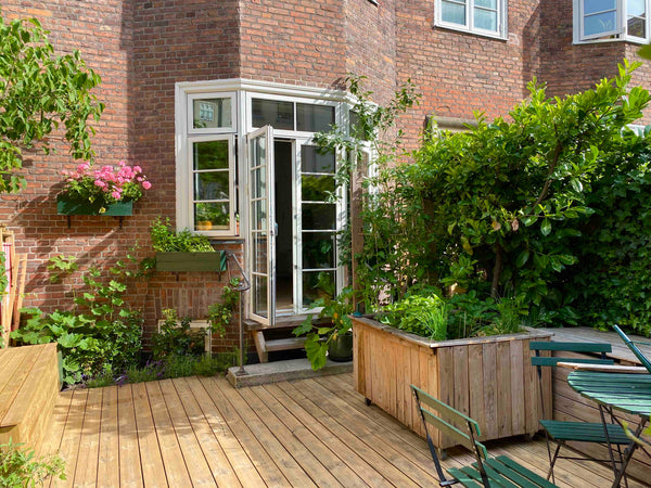 Hidden gem in central Copenhagen with private sunny garden. Quite street with al Copenhagen, Denmark Unique central apartment with private garden Entire rental unit vacation rental 33784395