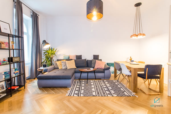 Enjoy your time in the capital of Austria in my lovely furnished, traditional st  LOVELY FURNISHED APARTMENT IN THE MIDDLE OF VIENNA Entire rental unit vacation rental 33894189