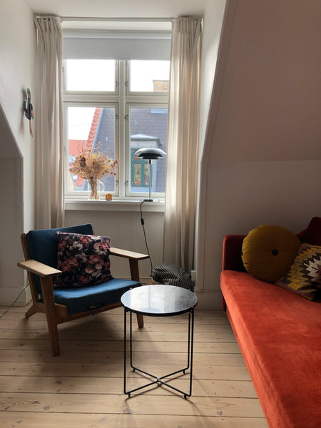 Central two-room apartment in old Valby.  <br />Charming old building, and with  Copenhagen, Denmark Lovely authentic apartment in old Valby Entire condo vacation rental 671674374002954308