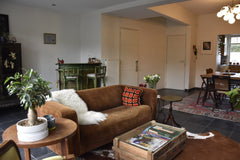 Charming room for two people close to the centre of Ghent.  Alice, Karel and Snu Ghent, Belgium Spacious room with sunny terrace, close to Ghent Private room in townhouse vacation rental 49482572