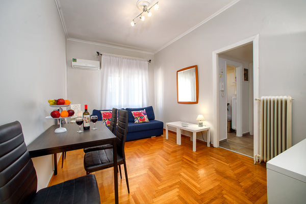 In the heart of Athens this apartment with elegant interiors and a sleek bathroo Athens, Greece Acropolis Flat next to the New Acropolis Museum Entire condo vacation rental 47151303