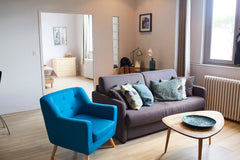 Walking distance to the most beautiful places of the city. <br />The 2 separated Paris, France ' Le ST Paul 'beautiful view 5 min from Vieux-Lyon Entire rental unit vacation rental 12807736