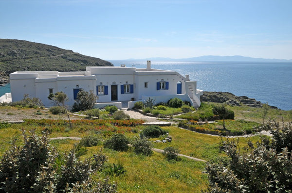 Villa Areti is a spacious 4 bedroom 3 bath and 1WC Villa, located on the island   villa areti (Amazing sunset and sea view) Entire villa vacation rental 3395626