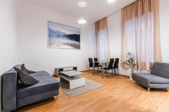 Spacious and newly renovated apartment with bright living room and all the neces  Family apartment next to Danube river Entire rental unit vacation rental 675847371972315057