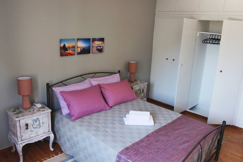 A pleasant and cozy apartment to stay and explore the historical center of Athen Glyfada, Greece A pleasant 2BR Apt in Central Athens! Entire rental unit vacation rental 24126773