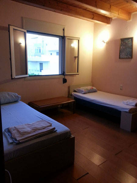 Accommodation for 1, 2 or 3 people at the Southern City of Europe, famous for th Crete, Greece Private room for Travellers in Fani's Family House Private room in home vacation rental 7578786