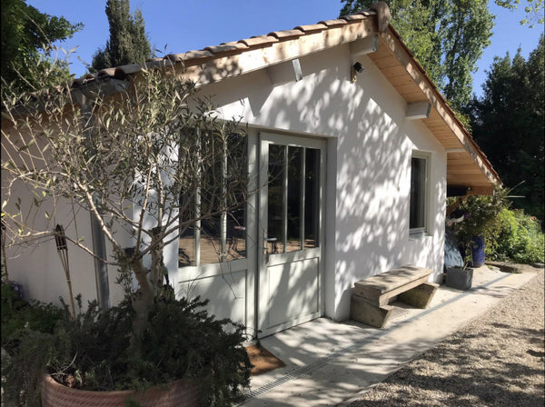 Maisonnette  aménagée dans le quartier de Bordeaux Maritime.<br />Idéale pour 2  Bordeaux, France Maisonnette  cité du vin Entire townhouse vacation rental 54137298