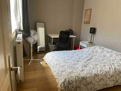 Chambre privative située dans un bel appartement de 130m2 en plein cœur du 1e ar Lyon, France Chambre privés lyon 1 er tout équipé. Private room in rental unit vacation rental 49732118