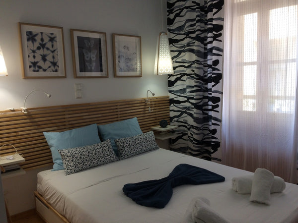 Lydia's  cosy room  is  perfect for two travellers,  on the first floor of a  re  Lydia's cosy room in the  the Old City. Entire home vacation rental 33234146