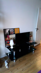 chambre dans résidence au calme , bus à 50 mètres pour se rendre en centre ville Lyon, France un temps calme . Private room vacation rental 21975332