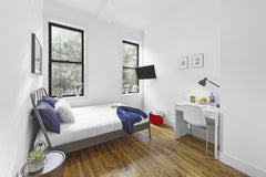 Modern digs meet vintage aesthetic in this spacious roommate-friendly apartment,  Rental unit in Brooklyn · 4 bedrooms · 4 beds · 1 bath Entire rental unit vacation rental 950712330918339824