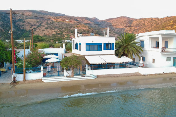 Vacation 3 bedroom island home on a beautiful beach, giving you the opportunity  Voula, Greece Villa Anna Cycladic home vacation rental 21591346