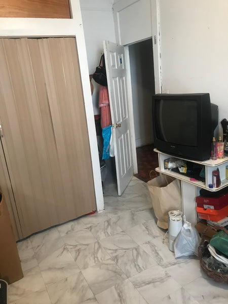 Very comfortable room with own closet , nearby restaurants Wahi diner, Crazy Ann New York, NY Rental unit in New York · 1 bedroom · 1 bed · 1 shared bath Private room in rental unit vacation rental 28979690