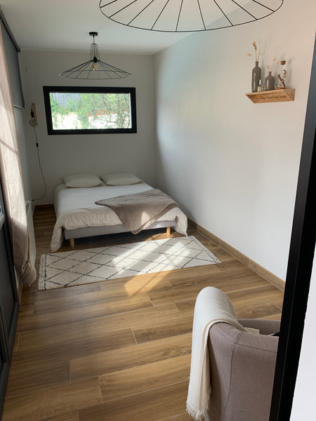 Chambre et salle de bain privées,décoration contemporaine et chaleureuse<br />Ac Mérignac, France Chambre privée cocooning Private room in home vacation rental 20637119