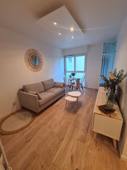 Appartement cocooning  et lumineux au 1er etage .<br />Résidence sécurisée avec  Talence, France ❤T1 cosy Bordeaux(Talence) parking & tram à 5min Entire condo vacation rental 53131995