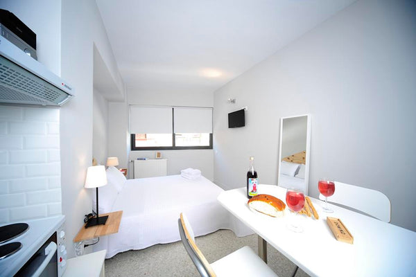 For couples, singles, or business travellers Live in Athens #06 is what we sugge Athens, Greece Another blue on the wall #06 | Psyrri Central Apt Entire rental unit vacation rental 3180549