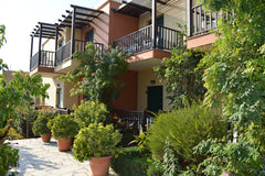 <b>License number</b><br />1042K122K2685501 Kalyves, Greece Two-room Apartment with garden view Private room in rental unit vacation rental 676477086986630716