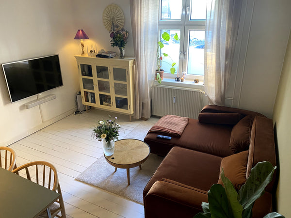 Nyd livet i denne fredelige og centralt beliggende bolig, som er placeret midt p Copenhagen, Denmark Skøn lejlighed i hjertet af Vesterbro Entire condo vacation rental 548561318720687111