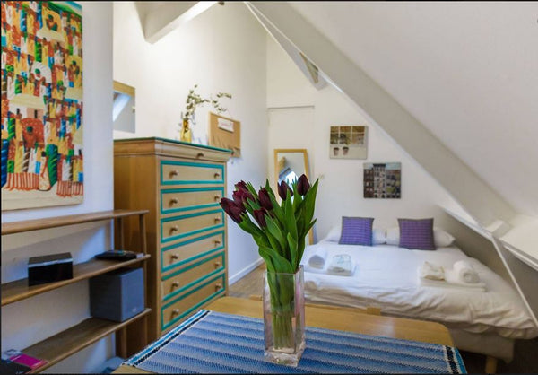 This studio is thoroughly cleaned and sanitized but you have to wear a mask in t New York, NY ROMANTIC STUDIO/APT MARAIS/PICASSO Entire rental unit vacation rental 90790
