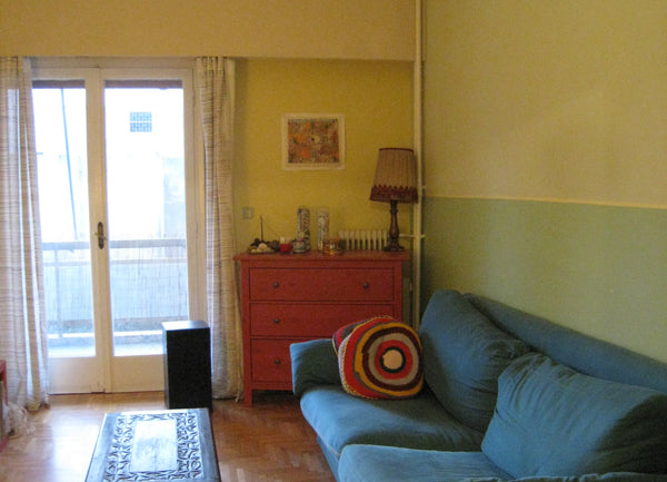 Perfect location, 3 minute walk from the central square of Nea Smyrni and the tr Nea Smyrni, Greece Cosy home near to tram stop. Entire rental unit vacation rental 16384347