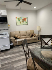 Newly renovated, 20 minutes to Manhattan, two blocks to train station, 20 minute Bellmore, NY Rental unit in Queens · ★4.77 · 2 bedrooms · 3 beds · 1 bath Entire rental unit vacation rental 893013997034954099