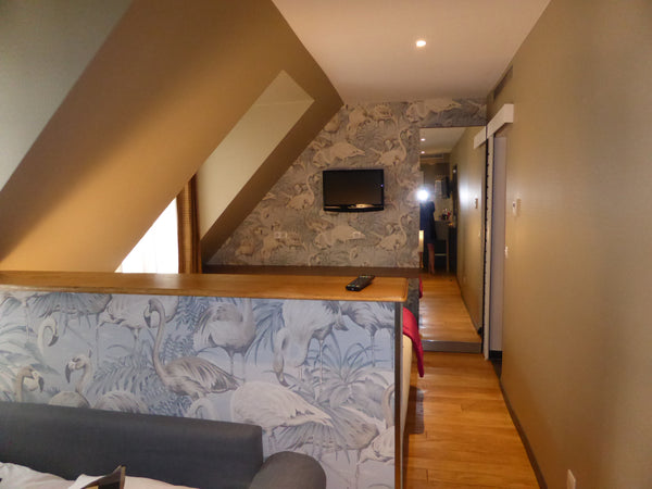 Mon logement est proche de marché biologique des Batignolles et Le Moulin Rouge. Levallois-Perret, France Studio 4 couchages neuf au coeur des Batignolles Entire rental unit vacation rental 13736006