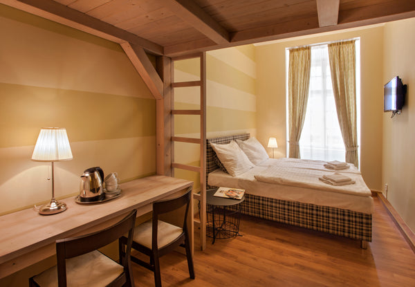 We offer standard yet stylish accommodation for those who love to be out there e Prague, Czechia triple with the view on the market Room in hotel vacation rental 4830292