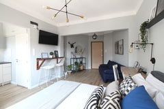 Just 1' minute from metro station and 5-6 minutes from acropolis. Also 5-6 minut Ioannina, Greece {NEW} Stylish & Shiny apartment  to metro station Entire rental unit vacation rental 33744896