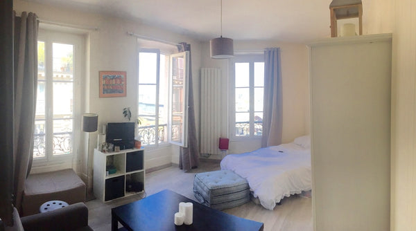 En colocation avec une jeune fille de 25 ans.<br />L'appartement se situe dans l Paris, France Chambre à Louer Private room in rental unit vacation rental 6179381