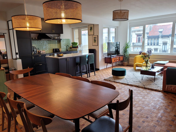 Freshly renovated apartment (March 2021). Located on the third floor, it benefit Brussels, Belgium Vintage flat in trendy Brussels uptown Entire rental unit vacation rental 49138470