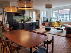 Freshly renovated apartment (March 2021). Located on the third floor, it benefit Brussels, Belgium Vintage flat in trendy Brussels uptown Entire rental unit vacation rental 49138470