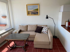 Cozy 2 room apartment in the nice and trendy area of Copenhagen. 75m to the metr  Cozy and light apartment in Vesterbro Entire rental unit vacation rental 31396804