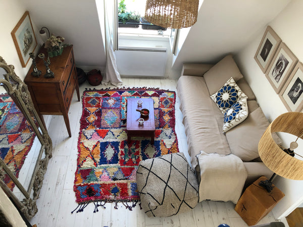 Nestled on the 6th floor, the apartment consists of 3 little rooms; 1 kitchen an Paris, France Parisian sky is over the roof Entire rental unit vacation rental 19385270
