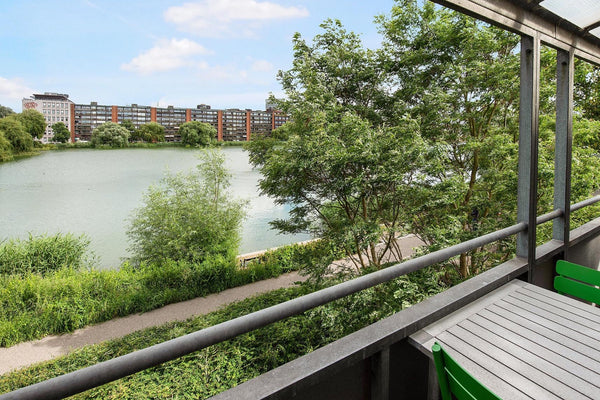 This unique penthouse is located in the heart of Copenhagen (Frederiksberg). <br Copenhagen, Denmark Penthouse by the lakes - Copenhagen Entire rental unit vacation rental 113508