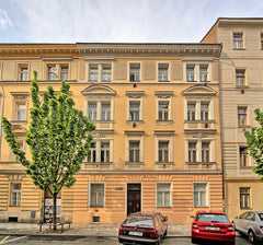 Apartment is located on the third floor of an apartment house. It has four separ Hlavní město Praha, Czechia Apartment Borivojova 3rd floor Entire place vacation rental 19506416