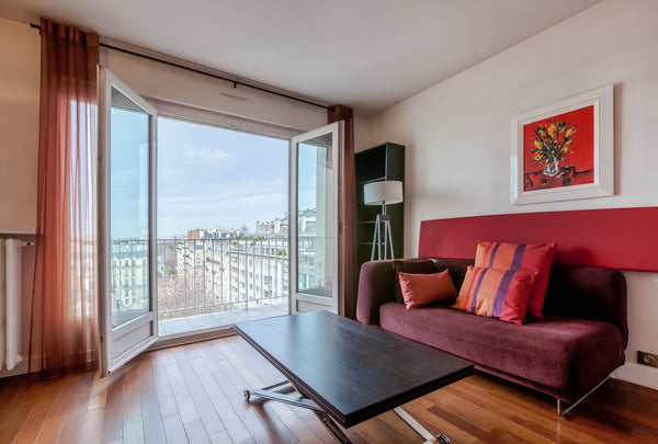 This 409 square feet (approx: 38 square meters) studio apartment is located on a Paris, France Beautiful studio Paris 16th Victor Hugo Entire rental unit vacation rental 10402505