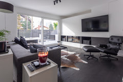 Modern Art, Design Villa, 160m2, close to Lake alte Donau, beautiful for walking Vienna, Austria Luxury -Pool-Villa, 15min. to City Center, for 4 Entire home vacation rental 36970099