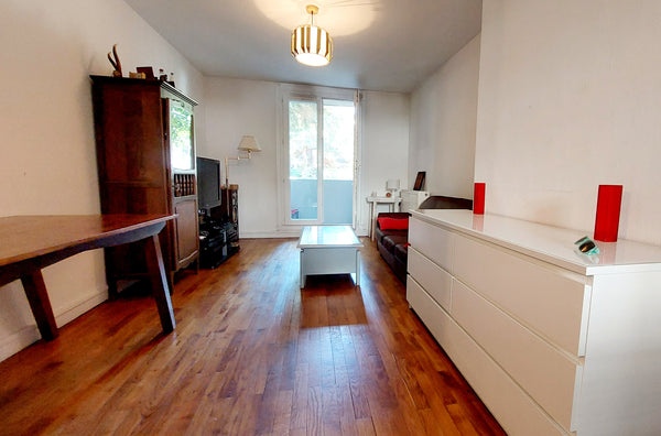 Simplifiez-vous la vie dans ce logement paisible et central. <br />Bien situé, m  Lyon Appartement chaleureux et bien desservi Entire rental unit vacation rental 728155886489766555