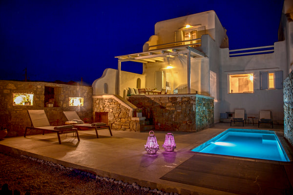 Villa Highview offers three double beds. Also there are sofas, TVs, two dining r  Paradisia High View Villa with swimming pool Entire condo vacation rental 12139755