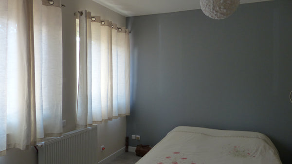 Grande chambre avec salle de bain privée et WC dans  maison , quartier calme et  Le Bouscat, France Grande chambre avec salle de bain privée Private room in townhouse vacation rental 20183940