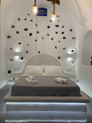 Emporio is the largest village of Santorini, situated at the center of the south Greece Traditional Cycladic Villa in Emporio Village Cycladic home vacation rental 42154866