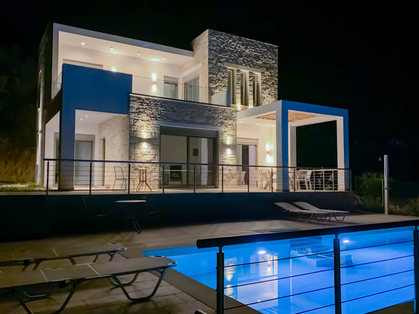 Villa Mojito is a newly built house with stunning views of Mount Psiloritis, the Oud-Heverlee, Belgium Villa Mojito in Kamilari - just enjoy ! Entire home vacation rental 45810750