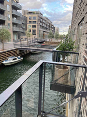 Nyd en stilfuld oplevelse i denne centralt beliggende bolig<br />2 bedrooms with Copenhagen, Denmark Lejlighed i central København Entire rental unit vacation rental 54262875