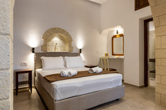 Relax in this calm, and elegant space. Enjoy your stay in this beautiful accommo Heraklion, Greece Bright And Cozy Studio 2 Entire condo vacation rental 664845100087556679