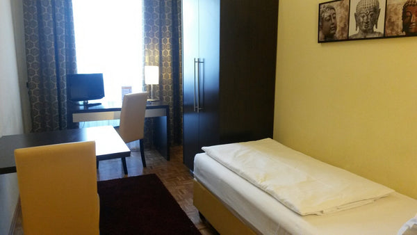 Bei Vollbetrieb gibt es eine Rezeption die dich gerne unterstützt. Die Stübenmäd  1 Personen Apartment 2 Entire serviced apartment vacation rental 44691211