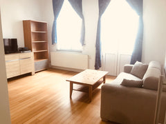 Welcome to Brussels! Whether you are visiting the city on holidays or on busines Brussels, Belgium TOUR & TAXIS 1 + FREE PARKING Entire rental unit vacation rental 429409