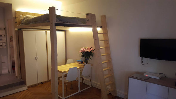 Bonjour, <br /><br />Studio très bien placé au croisement de la ligne B et D, mé Lyon, France Studio Cosy Cours Gambetta Entire rental unit vacation rental 11655659