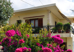 “All Seasons House” is nearby 5 km to the Mithimna beach and 8km from Kasteli. I Nea Smyrni, Greece All Seasons House Entire home vacation rental 21251736