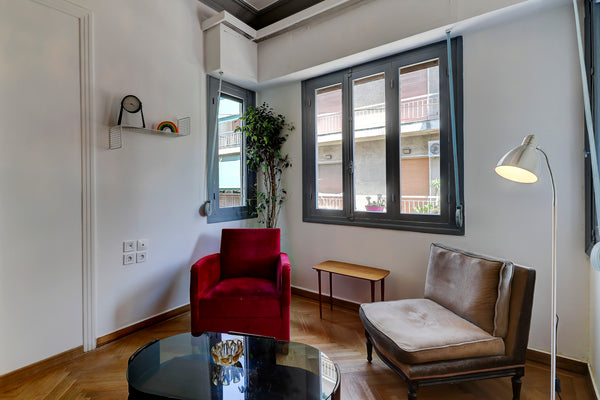 Magnificent room in a large House 115 sqm, greek post modernism bauhaous buildin Greece room with balcony in perfect location! Kolonaki Private room in rental unit vacation rental 43146466