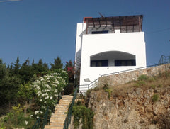 This comfortable Greek house (4p, 2 bedrooms + 2 bathrooms) has an exceptionally  Eklisia Thea, Greek house with panoramic view Entire home vacation rental 52579303